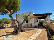 Villa arredata con terrazzo Salve Villa arredata con terrazzo Salve