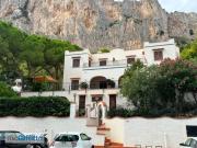 Villa arredata con terrazzo Tommaso natale