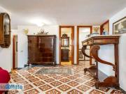 Villa arredata con terrazzo Tommaso natale