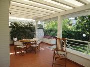 Villa arredata in affitto a Pietrasanta