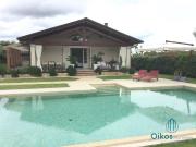 Villa arredata in affitto a Pietrasanta