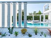 Villa arredata in affitto, Forte dei Marmi centro