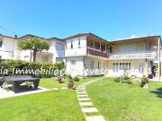Villa arredata in affitto, Pietrasanta fiumetto