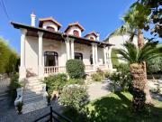 Villa Art déco au calme piscine, garage, dépendances