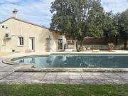 VILLA ATYPIQUE DANS UN CADRE DE VIE A LA CAMPAGNE