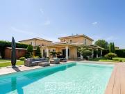 Villa au calme avec piscine sur les hauteurs de Saint...