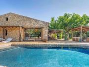 Villa au charme Provençal et au raffinement contemporain...