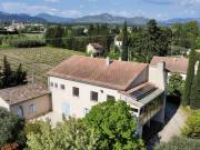 Villa avec gite et dépendances à Aubignan dans le...