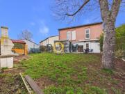 VILLA AVEC JARDIN ET GARAGE