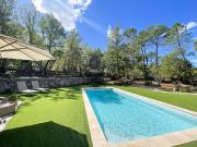 Villa avec jardin et terrasse