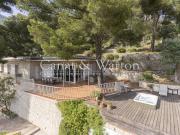 Villa avec jardin et terrasse