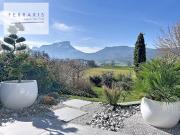 Villa avec jardin et terrasse