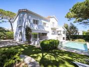 Villa avec piscine en bord de mer