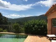 VILLA AVEC PISCINE 2 000 m2 PLEIN SUD VUE DOMINANTE