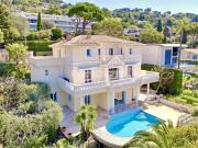 Villa avec piscine