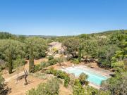 Villa avec piscine et jardin