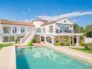 Villa avec piscine Villa avec piscine