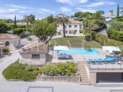 Villa avec piscine