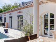 Villa avec piscine à Chanteranne, terrain attenant...