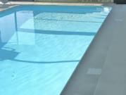 Villa avec piscine en bord de mer