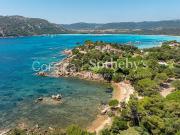 Villa avec piscine en bord de mer
