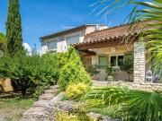 Villa avec piscine et appartement indépendant à 10 km d’Uzès