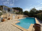 Villa avec piscine et garage à Faugères 120m² Faugères