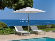 Villa avec piscine en bord de mer