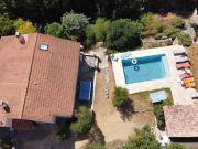 Villa avec piscine et jardin