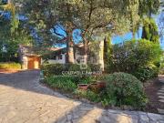 Villa avec piscine et jardin