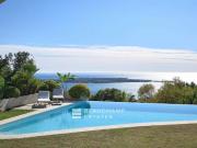 Villa avec piscine et jardin Villa avec piscine et jardin