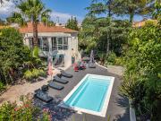 Villa avec piscine et jardin