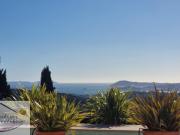 Villa avec piscine et jardin