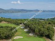 Villa avec piscine et jardin