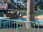 Villa avec piscine et jardin