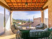 Villa avec piscine et jardin