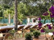 Villa avec piscine et jardin