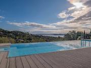 Villa avec piscine et jardin