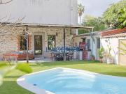 Villa avec piscine et jardin