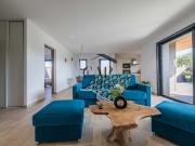 Villa avec piscine et jardin