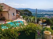 Villa avec Piscine et magnifique vue panoramique sur la mer