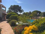 Villa avec piscine et terrasse