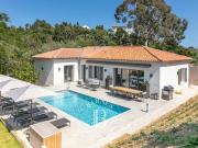 Villa avec piscine et terrasse