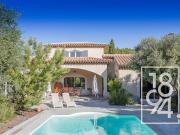 Maison avec piscine et terrasse