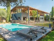 Villa avec piscine et terrasse