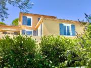 Villa avec piscine et terrasse