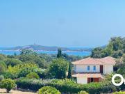 Villa avec piscine et terrasse