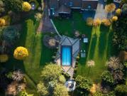 Villa avec piscine et terrasse