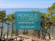 Villa avec piscine en bord de mer