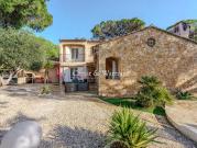 Villa avec piscine et terrasse
